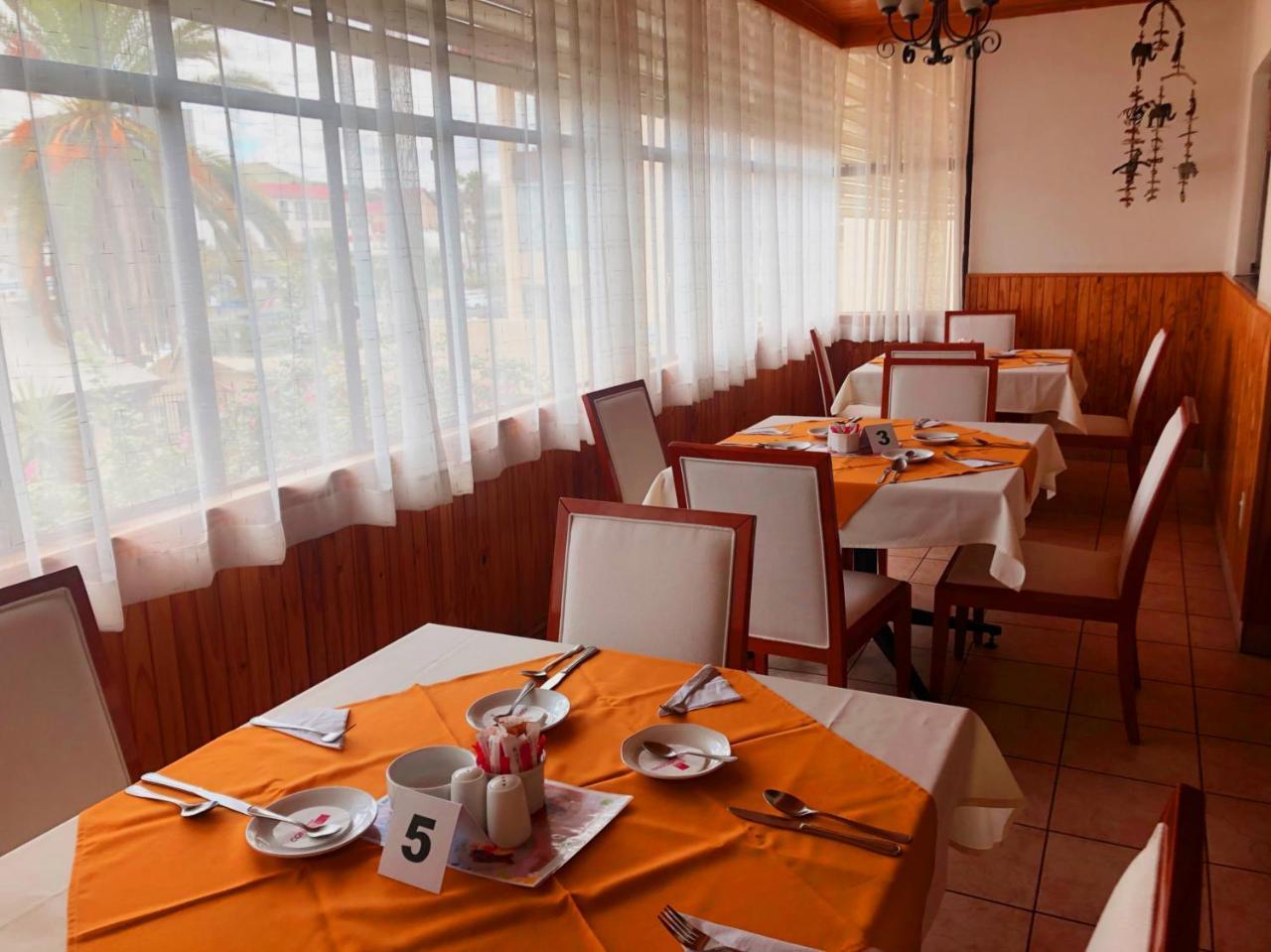 Hotel Pension Steiner Windhoek Dış mekan fotoğraf