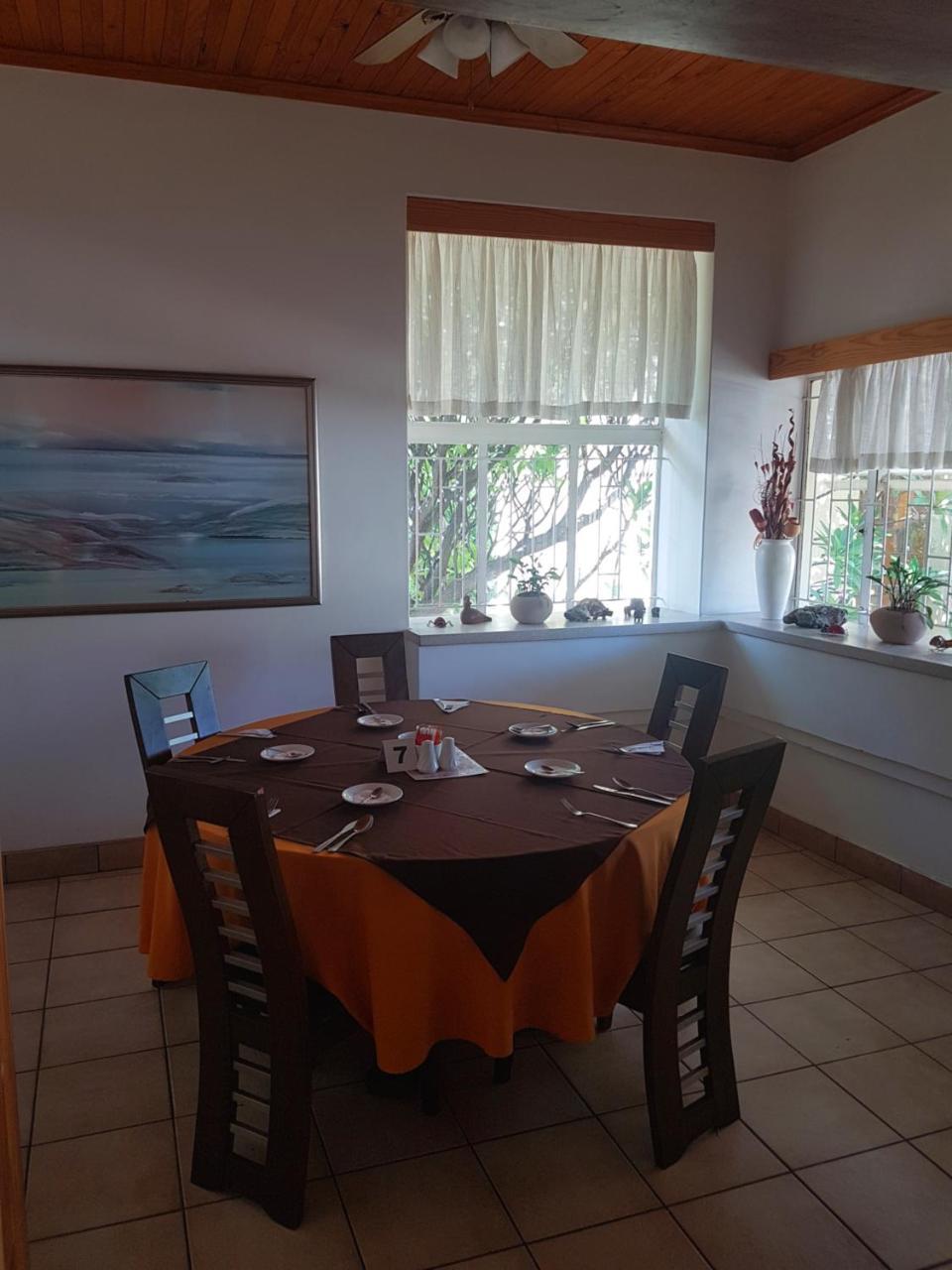 Hotel Pension Steiner Windhoek Dış mekan fotoğraf